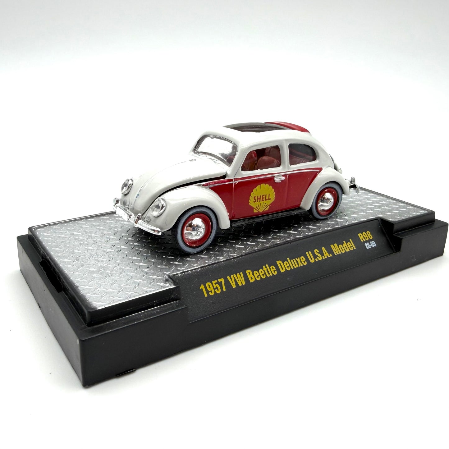 2025 M2 Machines 1:64 SHELL 1957 VW Beetle Deluxe USA Model R98 Volkswagen Targa Top